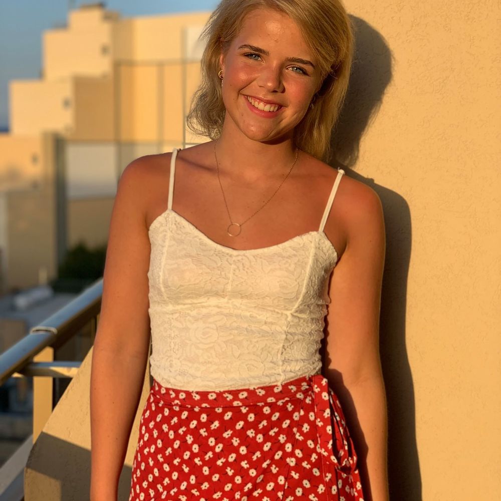 Meet your Posher, Anniken